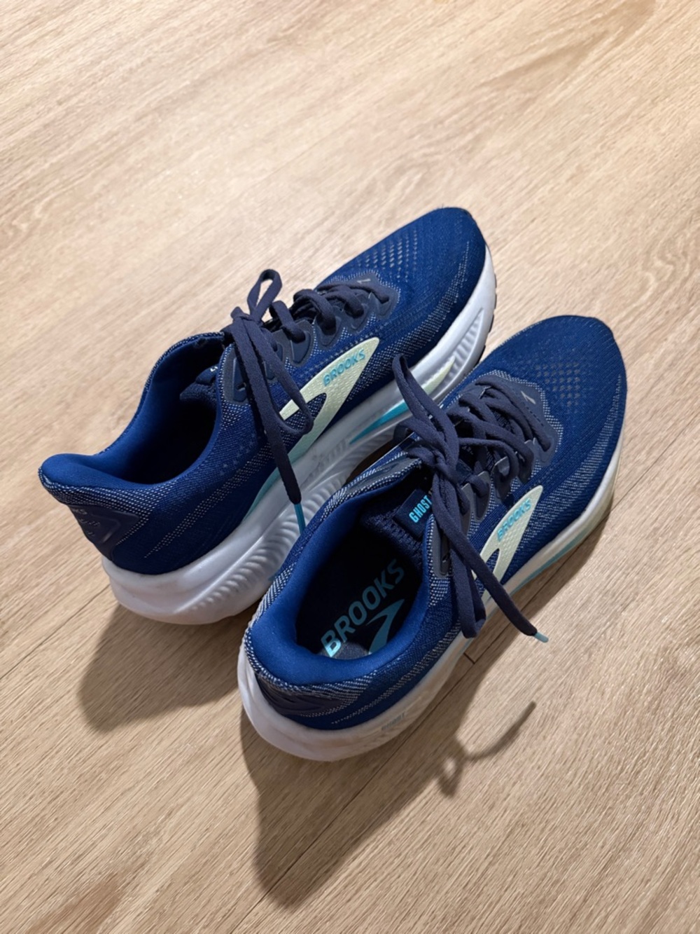 Brooks Ghost 17 - Picture 2 of 6